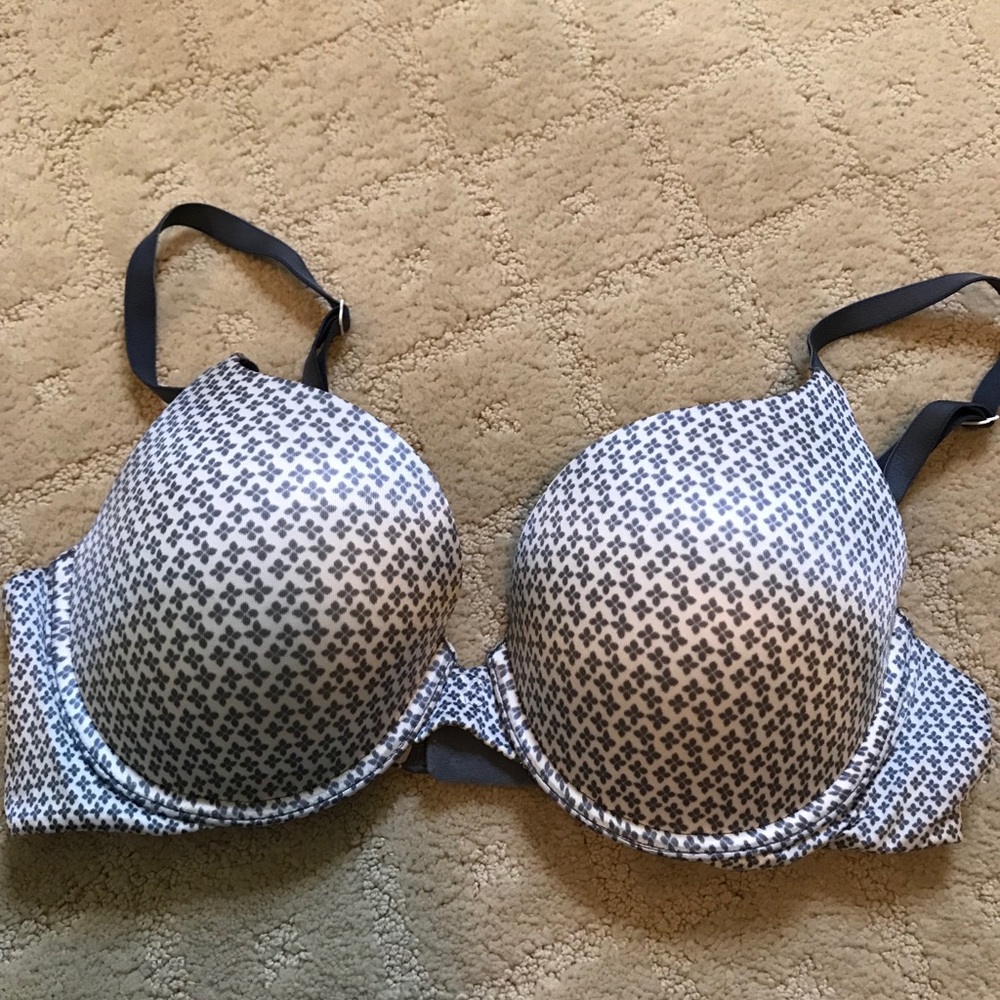 Victoria’s Secret Padded Perfect Coverage Pushup